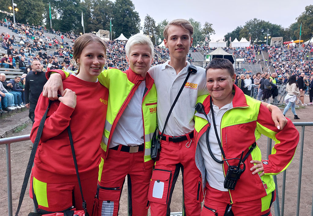 Gruppenbild in der Alten Foersterei