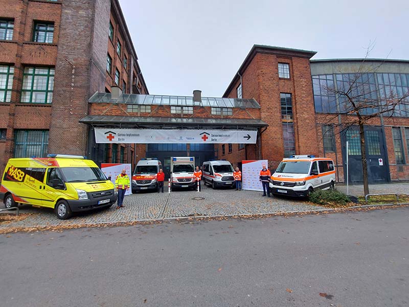 Übergabe der Impfzentren an Berliner Hilfsorganisationen - Erfolgreicher Testlauf in der Arena